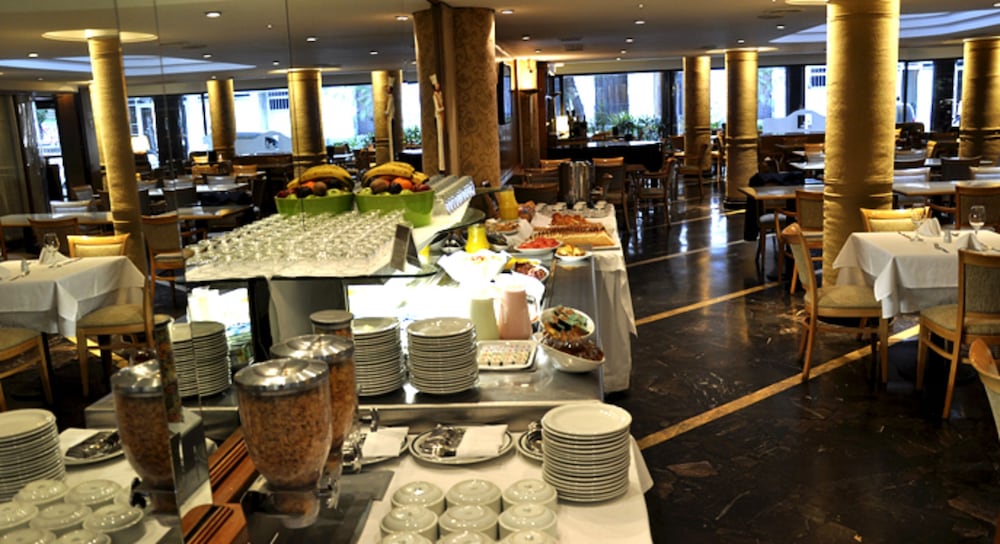 HOTEL SOLANS RIVIERA 37/40