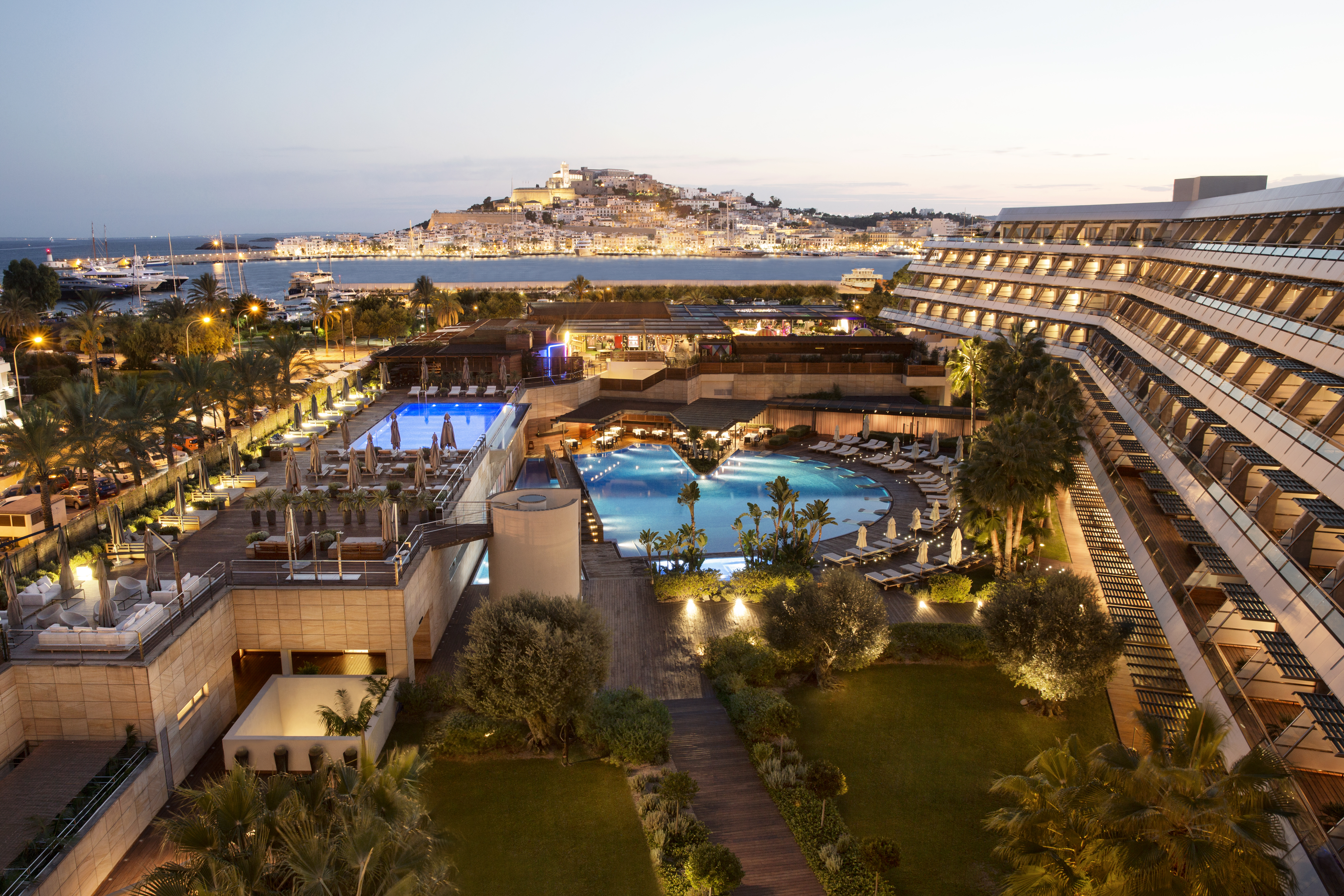 Ibiza Gran Hotel 3/50