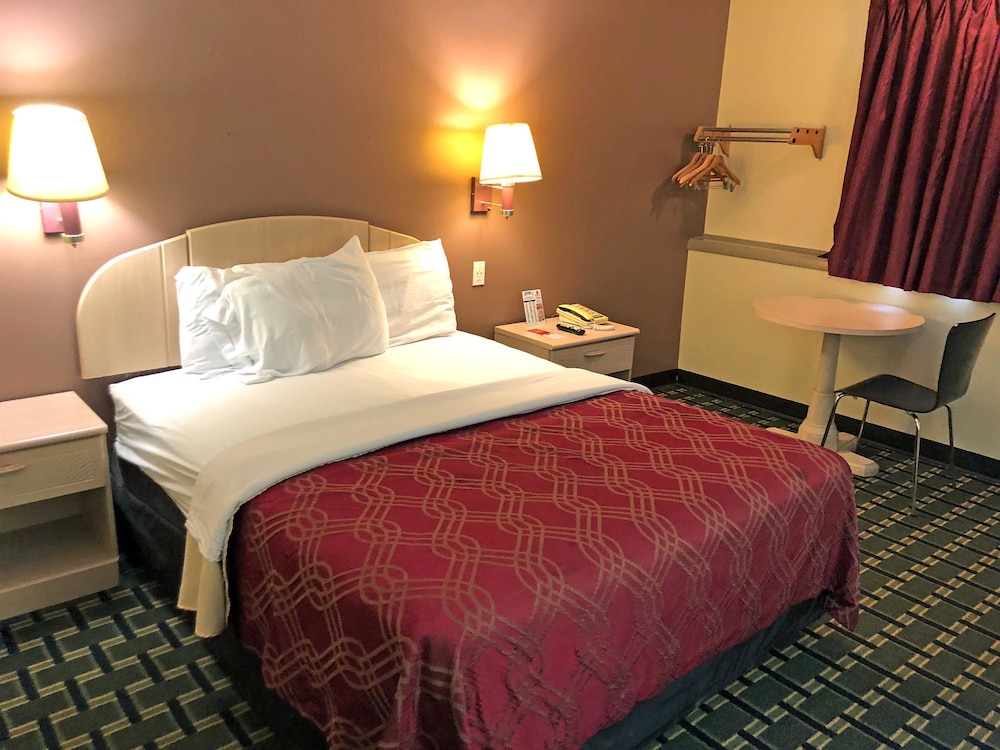 Americas Best Value Inn Beatrice 11/21