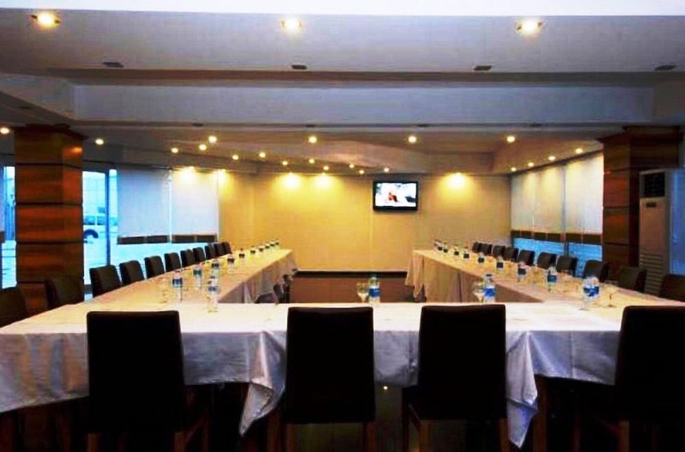 Expo Park Hotel 28/39