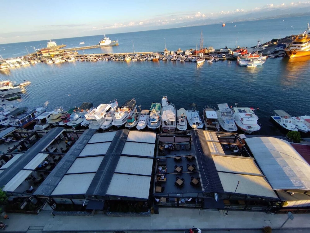Sinop Mola Hotel 3/50