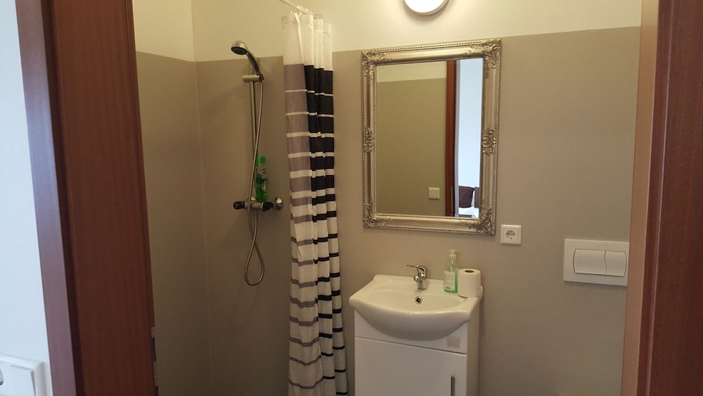 ICELAND COMFORT APARTMENTS 24/68