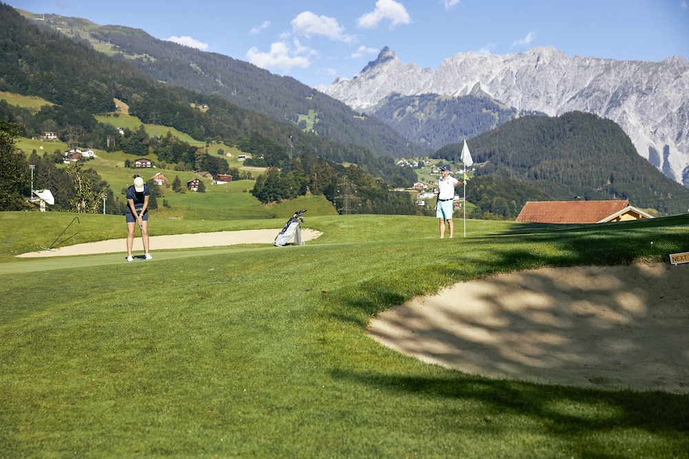 TUI BLUE Montafon 38/43