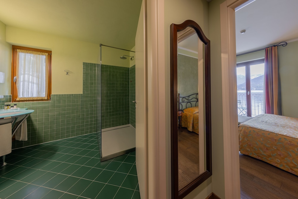Hotel La Darsena 44/50