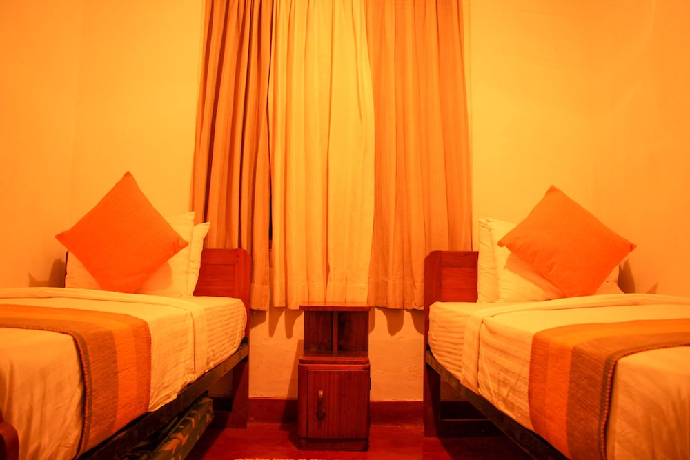 2 BEDROOMS, FAMILY
