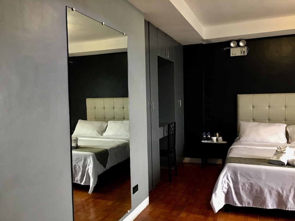 Rangya Hotel 9/66