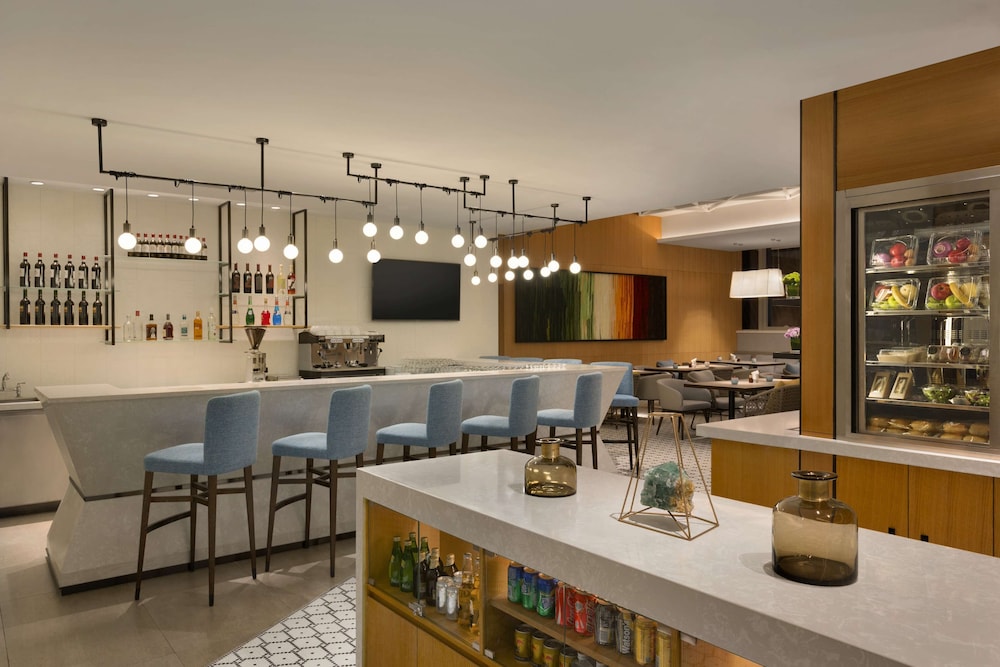 Hyatt House Yinchuan Dayuecheng 47/67