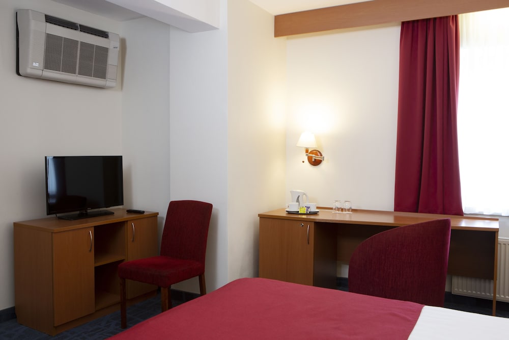 Art City Inn 56/71