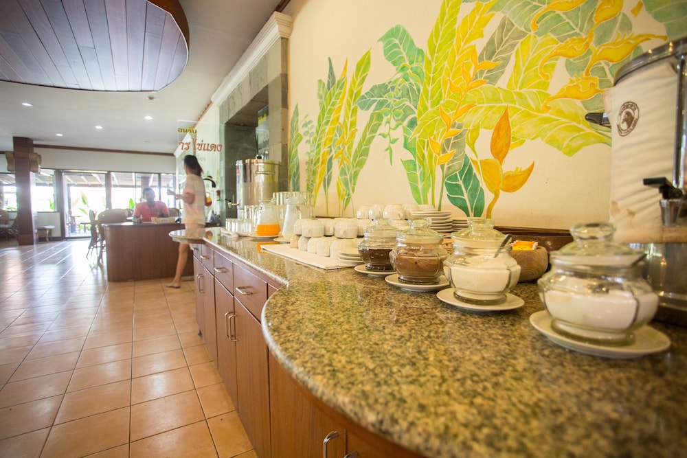 100 Islands Resort Spa 52/66