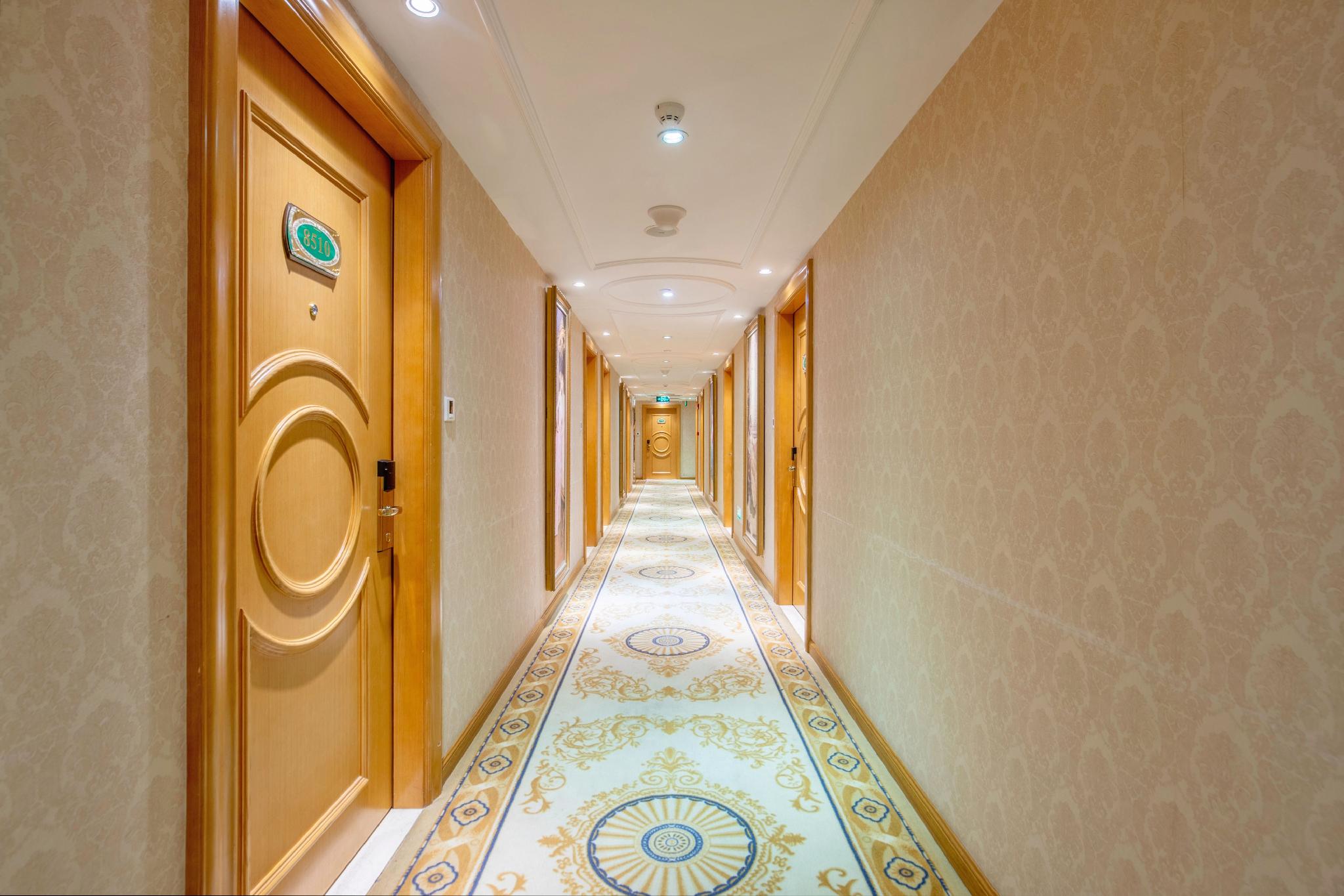 Vienna Hotel (Zhongshan Tanzhou) 28/42