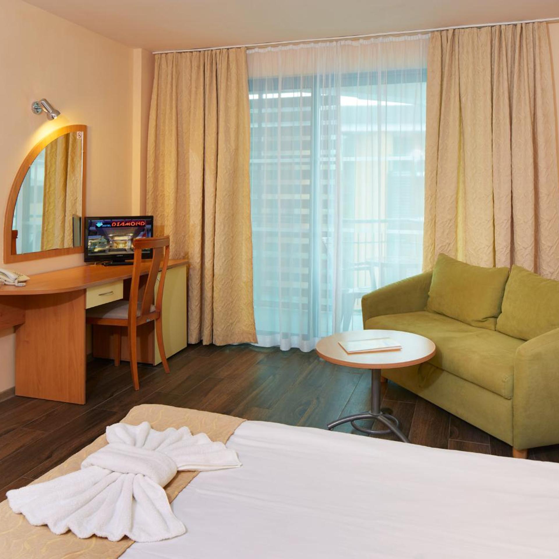 استوديو بشرفة، Diamond Hotel 6/8