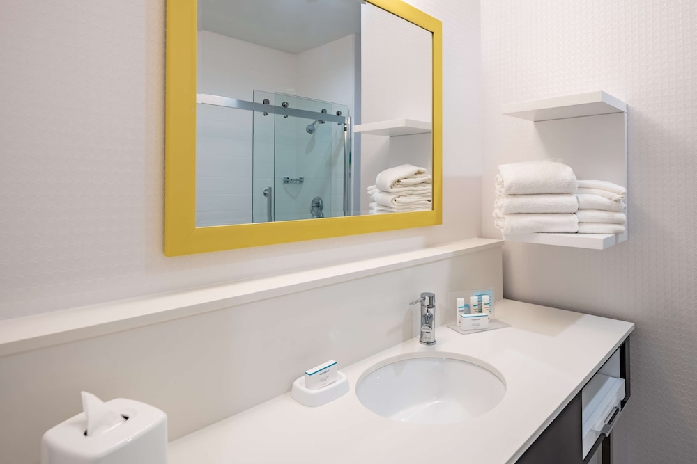 Hampton Inn And Suites Dallas/Plano Central photo2