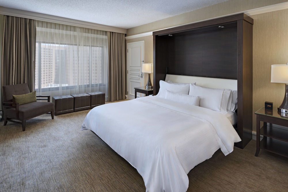 The Westin Indianapolis 17/50