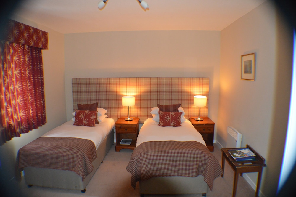 Inn at Aird a Bhasair 6/38