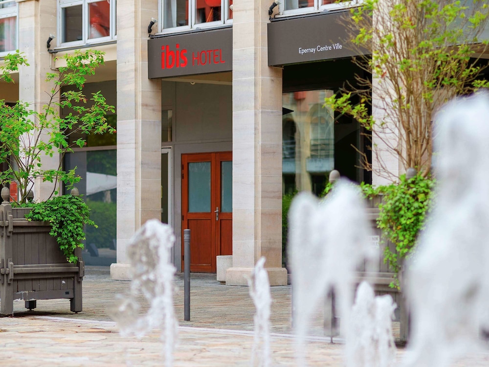 Ibis Epernay Centre Ville 30/63