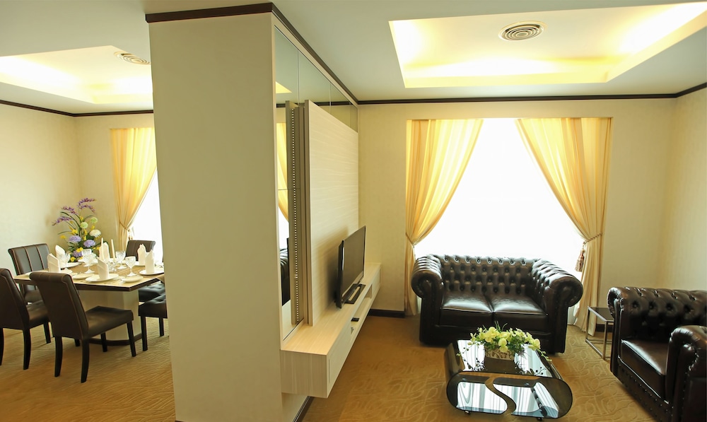 Casuarina At Meru 44/66