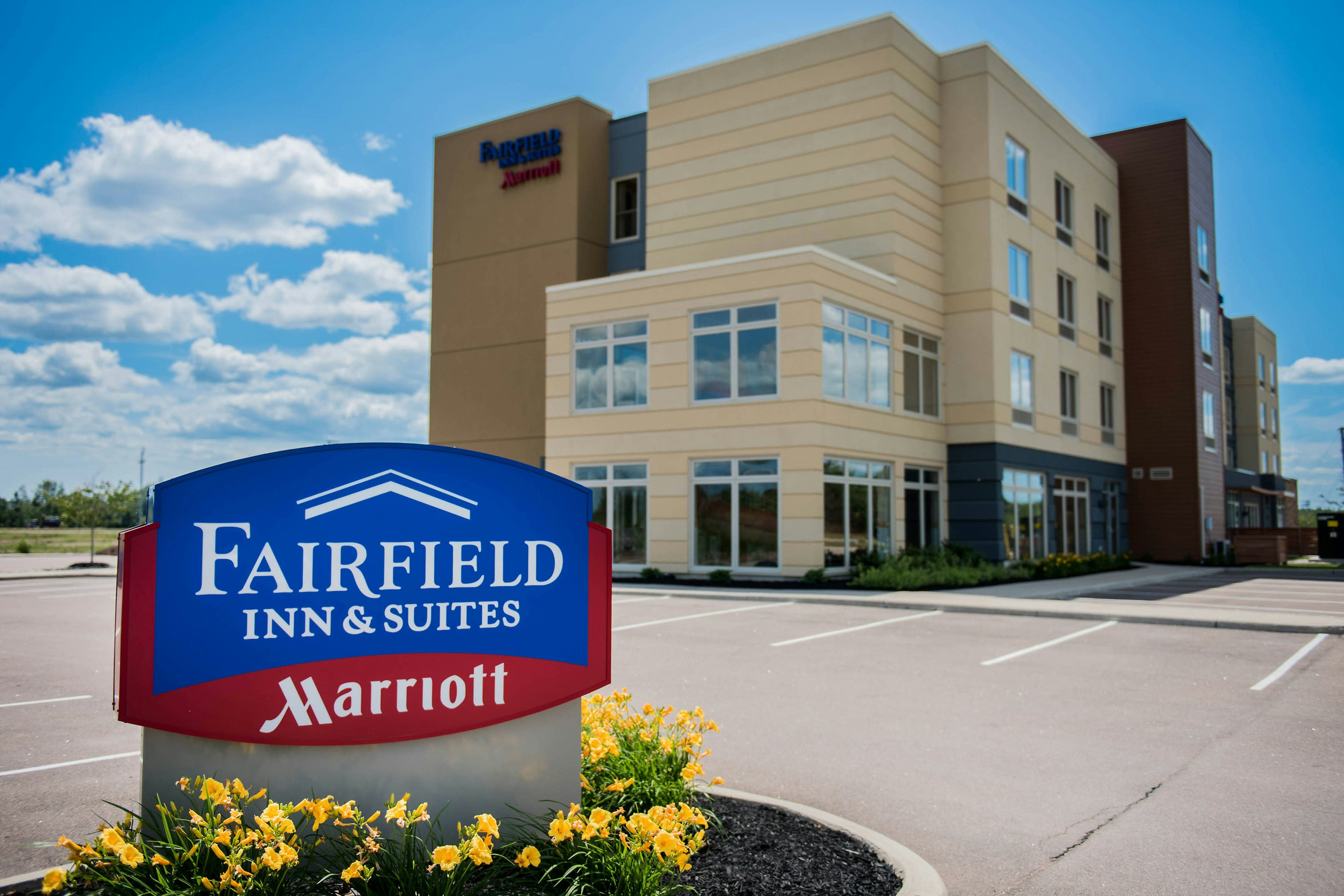 Fairfield Inn & Suites Moncton 1/1