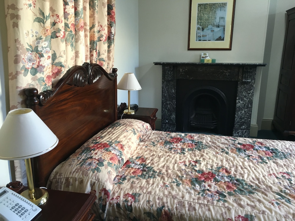 AVONMORE ON THE PARK BOUTIQUE HOTEL 14/39