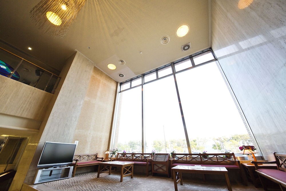 Ryugu Hotel 5/68
