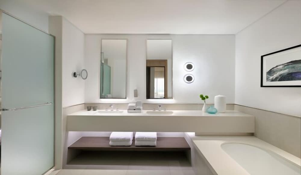 Address Beach Resort Marassi 62/64
