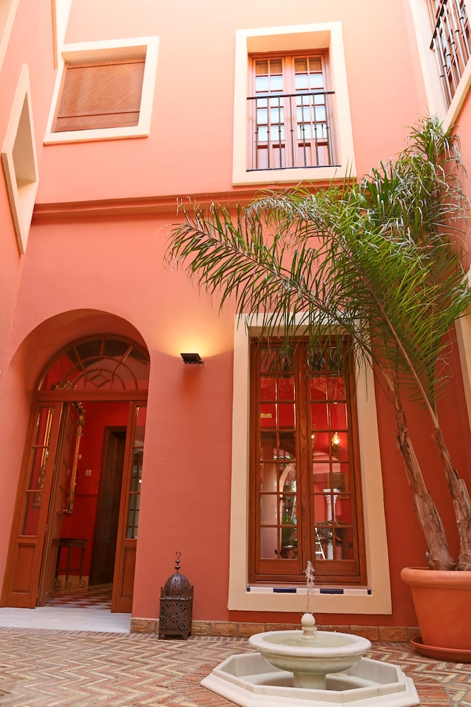 Hotel Ateneo Sevilla in SEVILLE