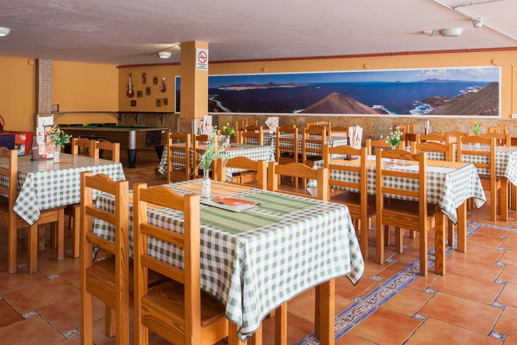 Maxorata Beach Apartments 29/36