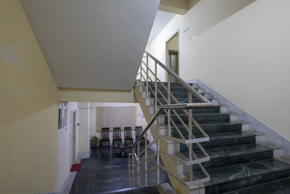 The Salvation Army Red Shield Guest House 28/39