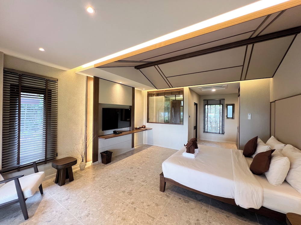 VILLA, KING BED, BEACH FRONT