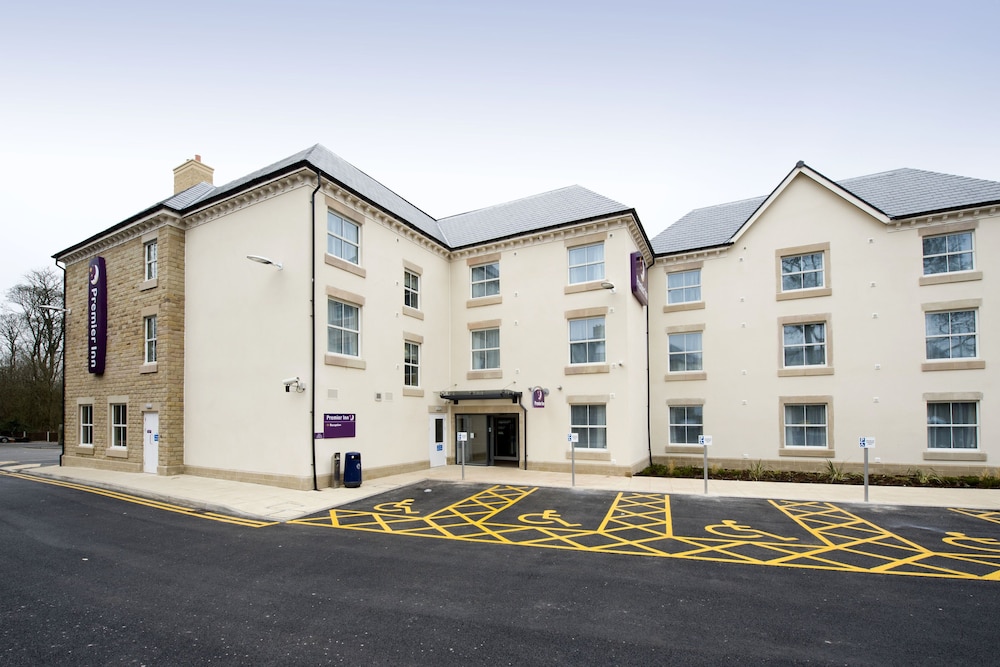 Premier Inn Buxton hotel 50/57