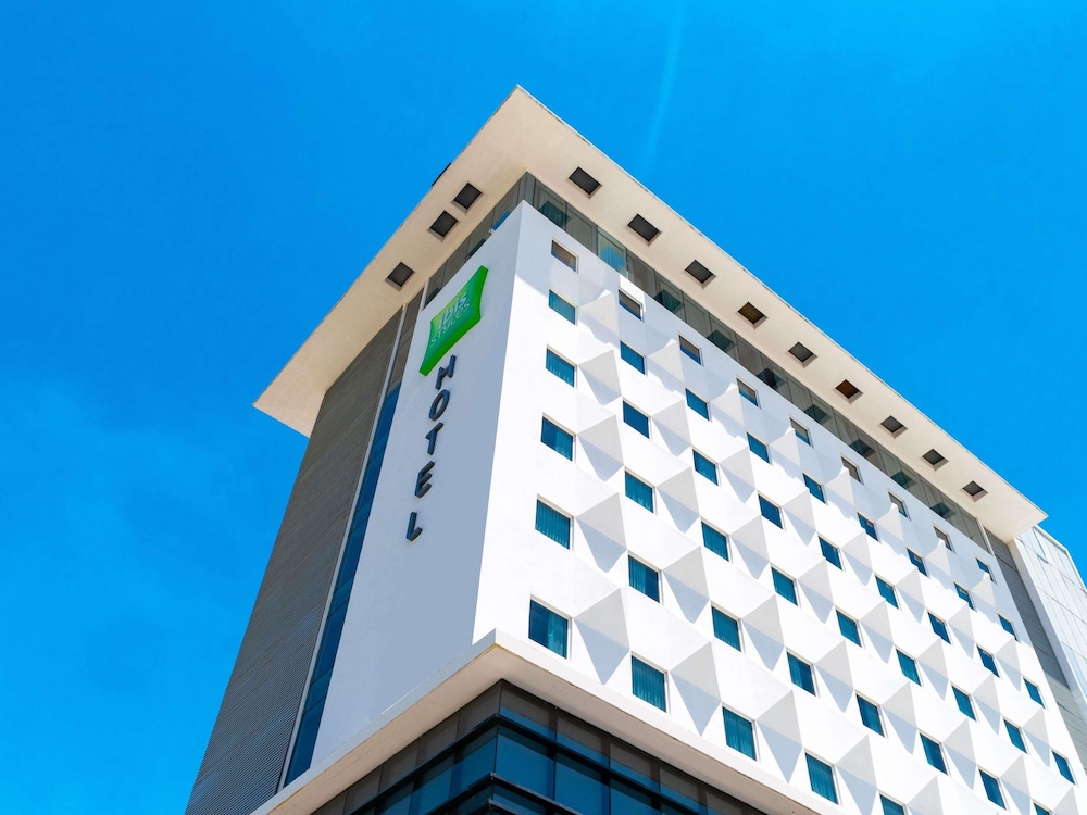 Ibis Styles Merida Galerias 4/50