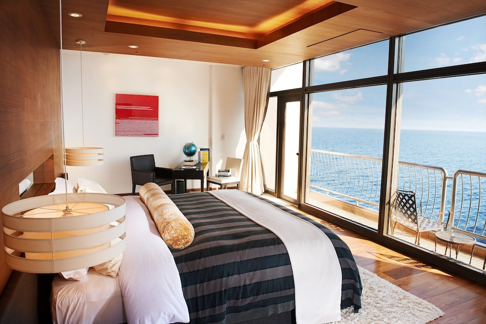 Paradise Hotel Busan 20/75