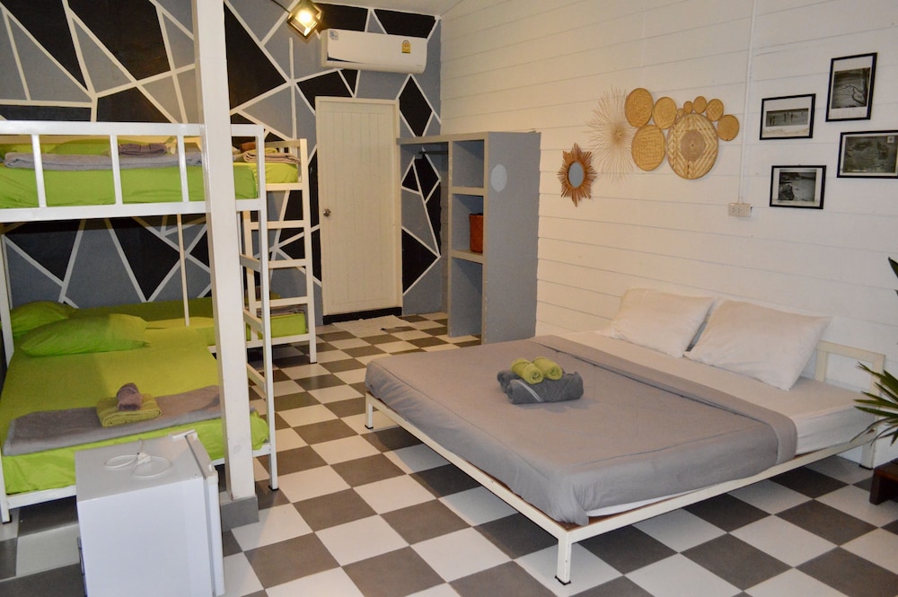 Oasis Lipe Resort 36/66