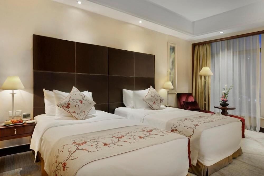 YaoJiang New Century Grand Hotel Zhuji 12/48