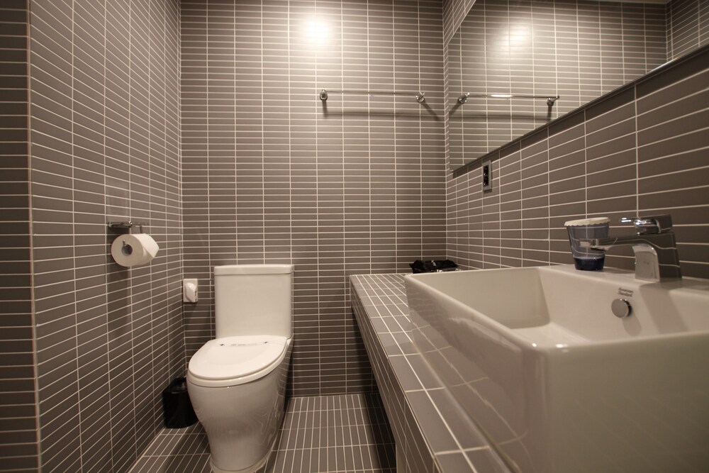 141 Mini Hotel 36/46