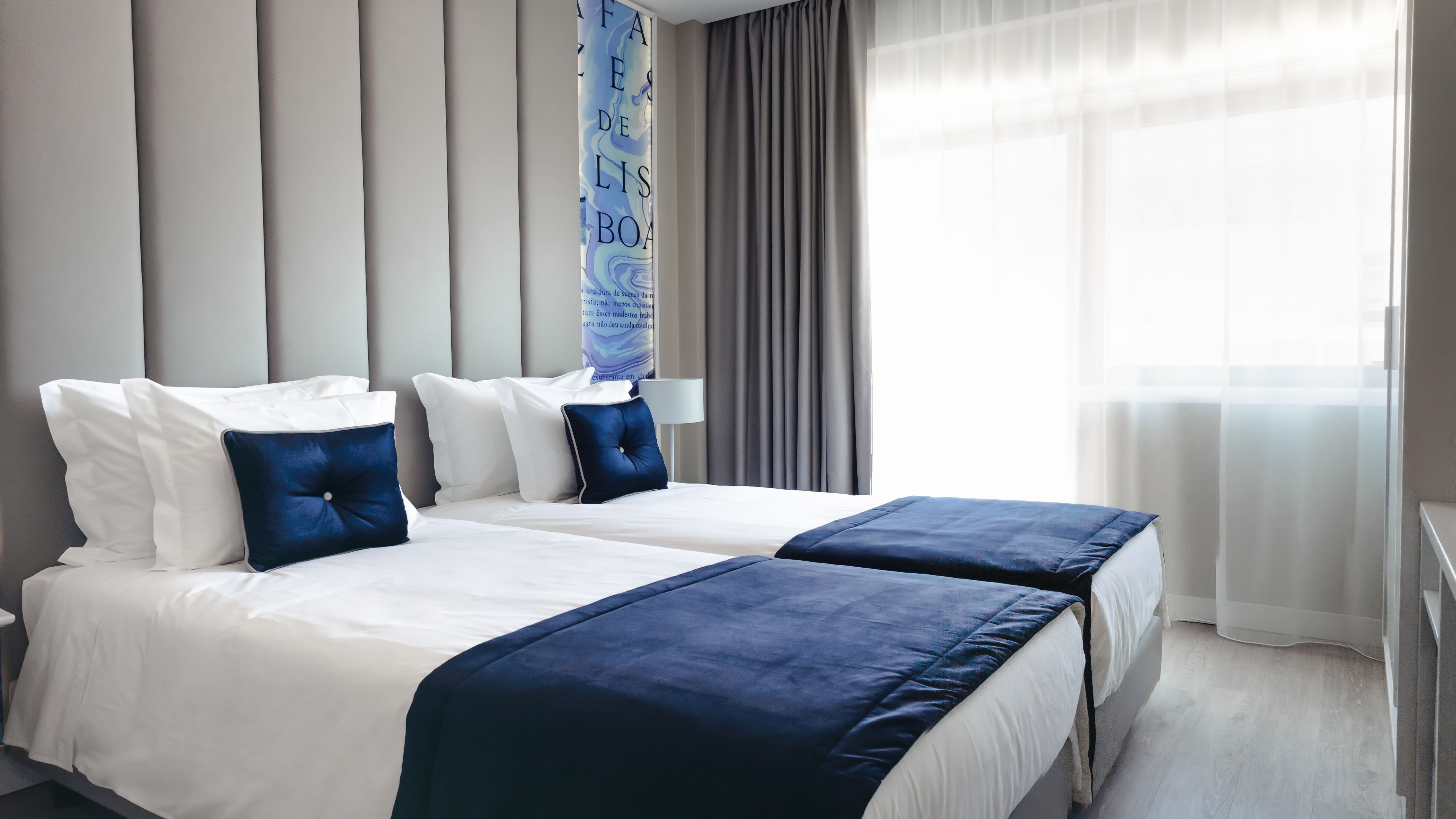 Room, Single, Double or Twin Bed