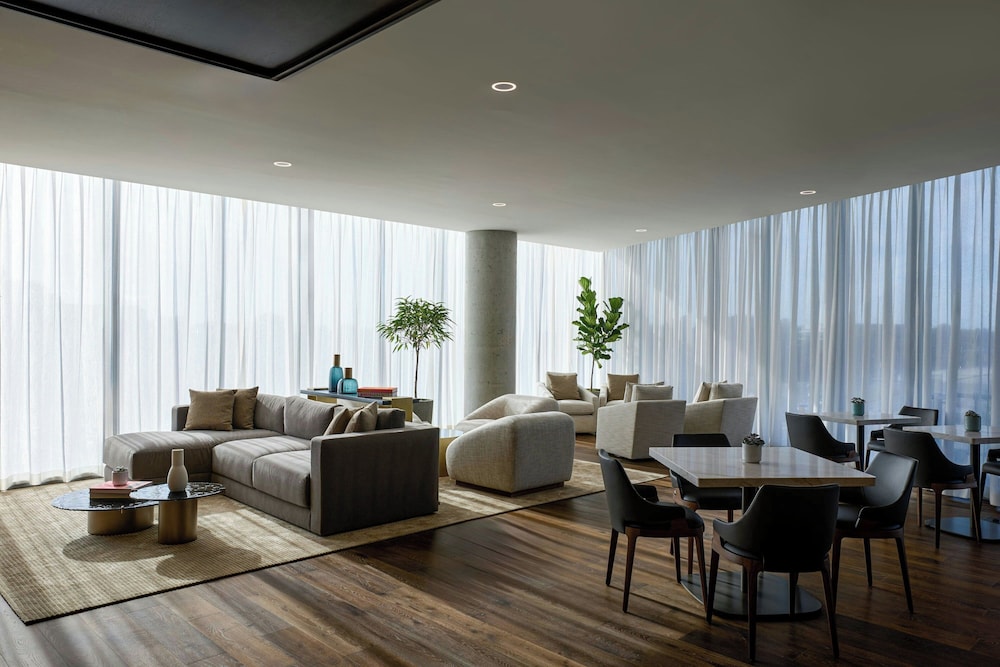 JW Marriott Reston Station 28/50