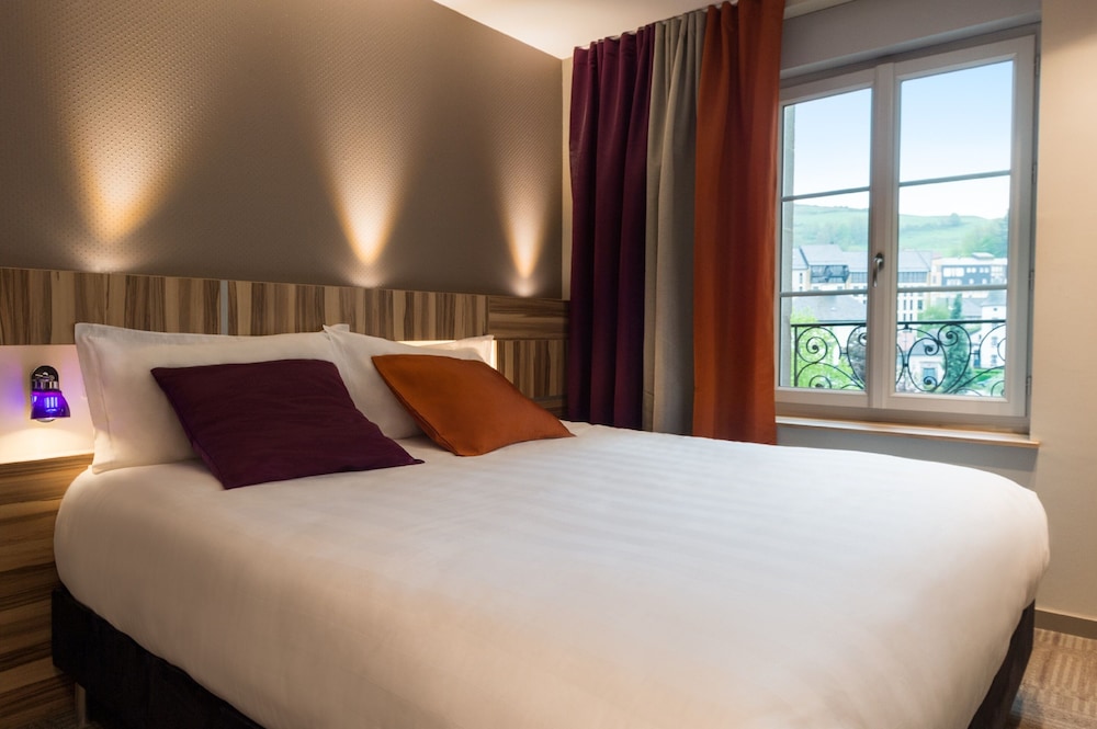 The Originals Aurillac Grand Hotel Saint Pierre 20/67