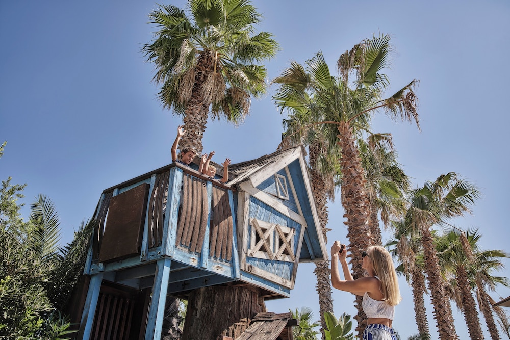 Esperides Beach Resort in FALIRAKI
