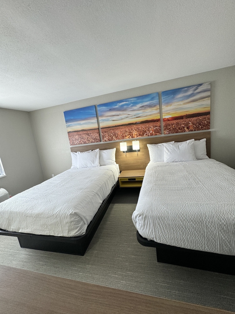 Days Inn by Wyndham Washington Court House 17/33