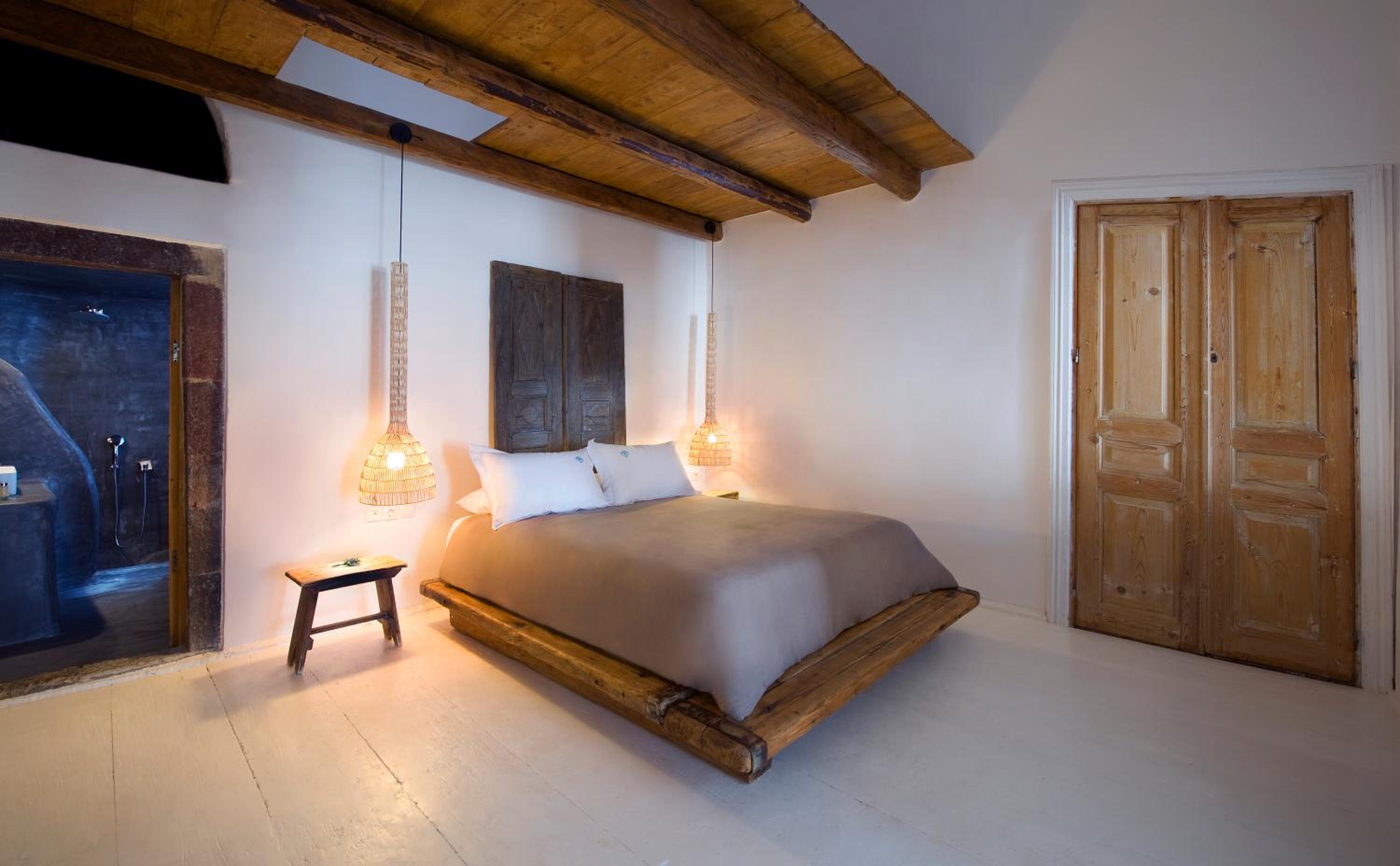 Cave, Superior, Suite, Queen Bed, Caldera View, 2 Sofa, Plunge Pool