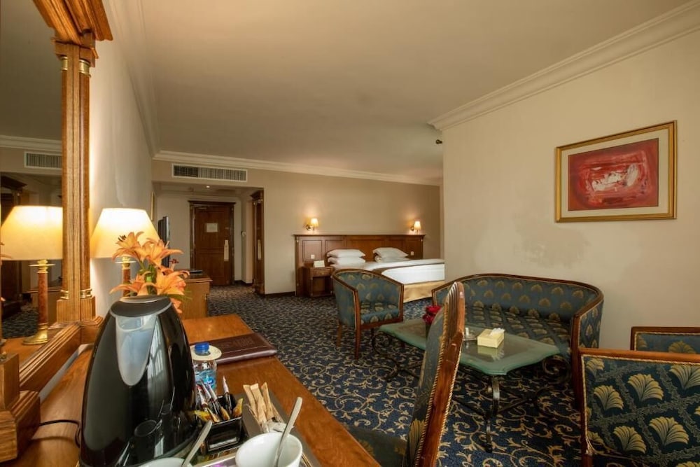 Bristol Hotel Amman 33/50