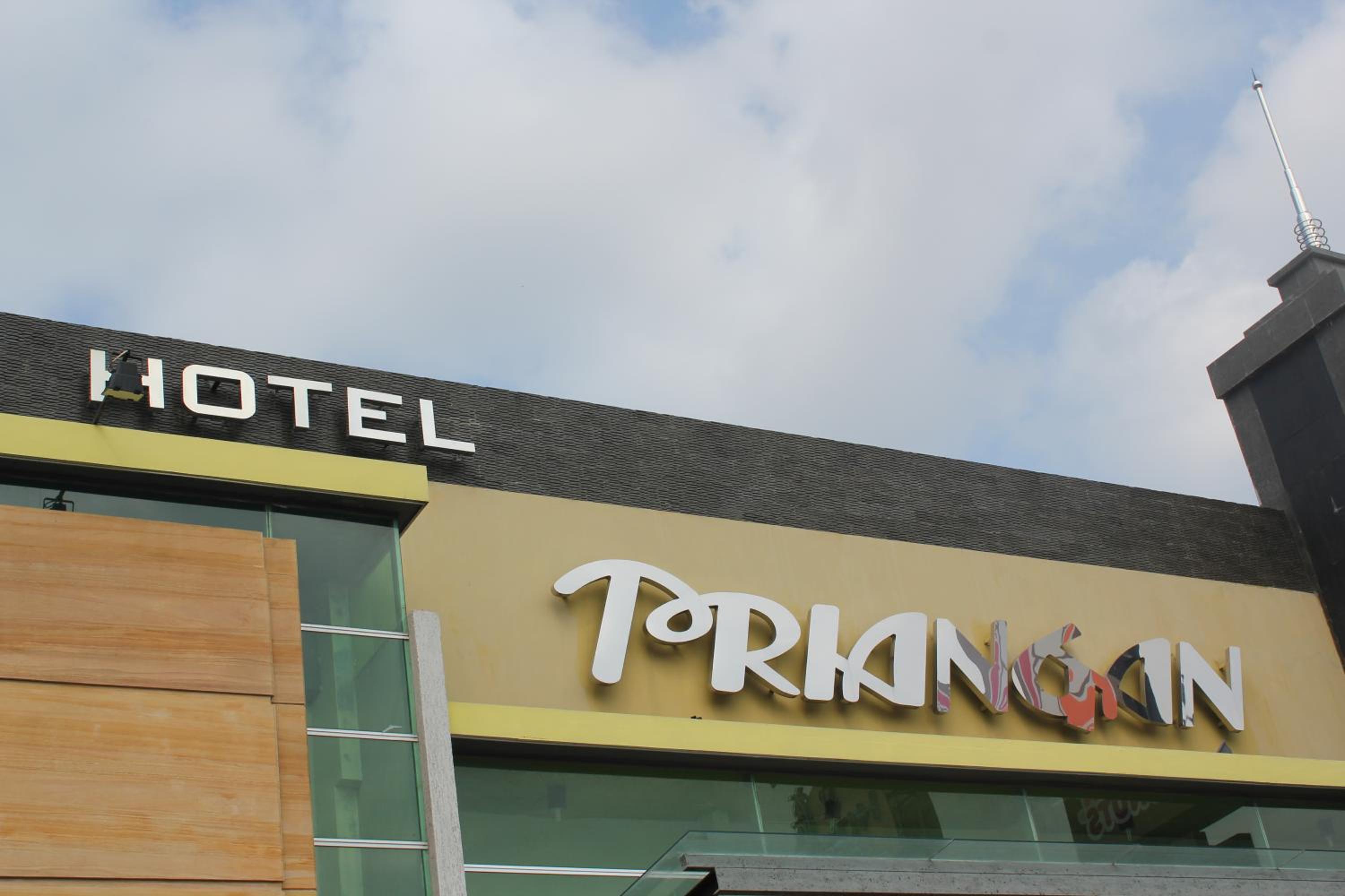 Hotel Priangan 1/50