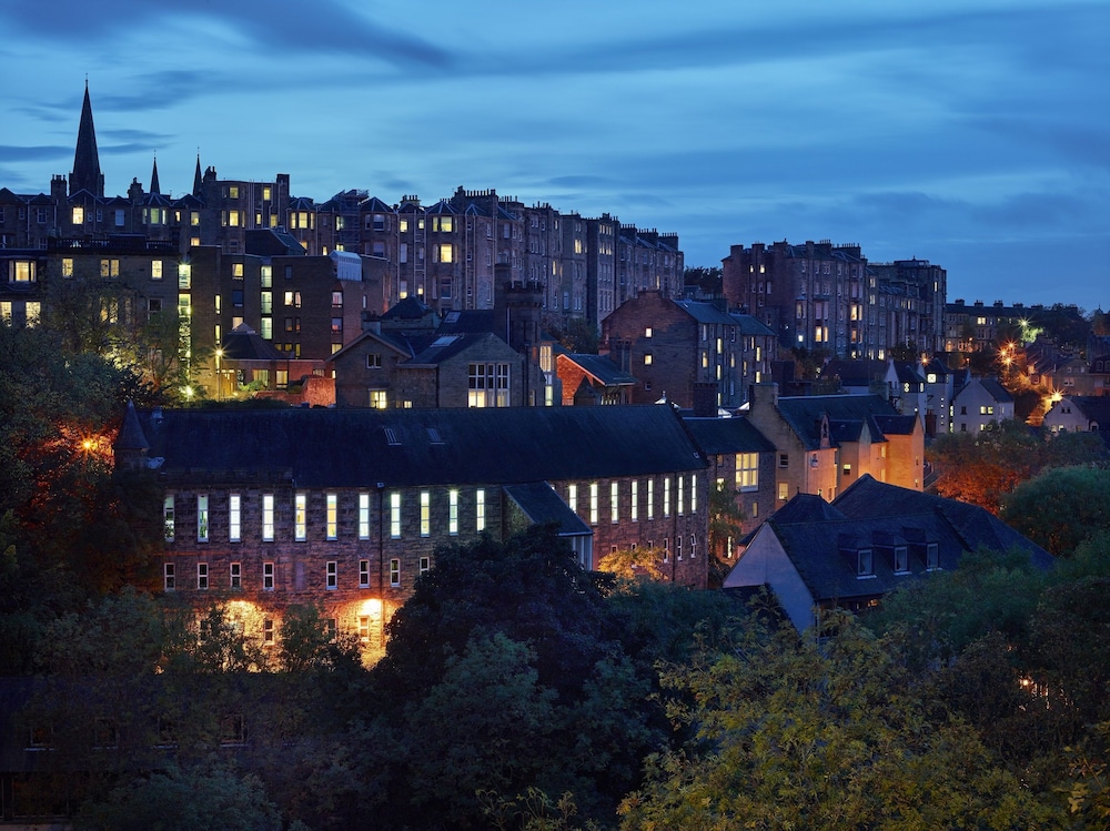 Hapimag Resort Edinburgh (Ex Edinburgh Residence) 77/85