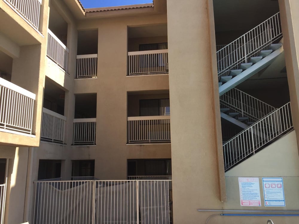 Chula Vista Inn 2/61