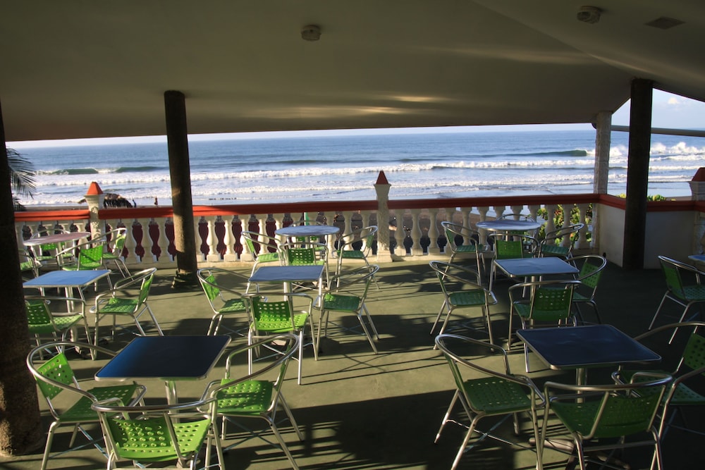 SABAS Beach Resort 39/66