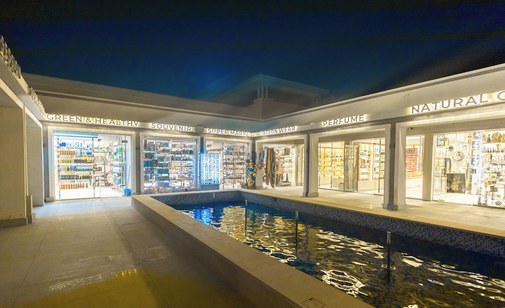FLOW Spectrum Resort Sahl Hasheesh 76/102