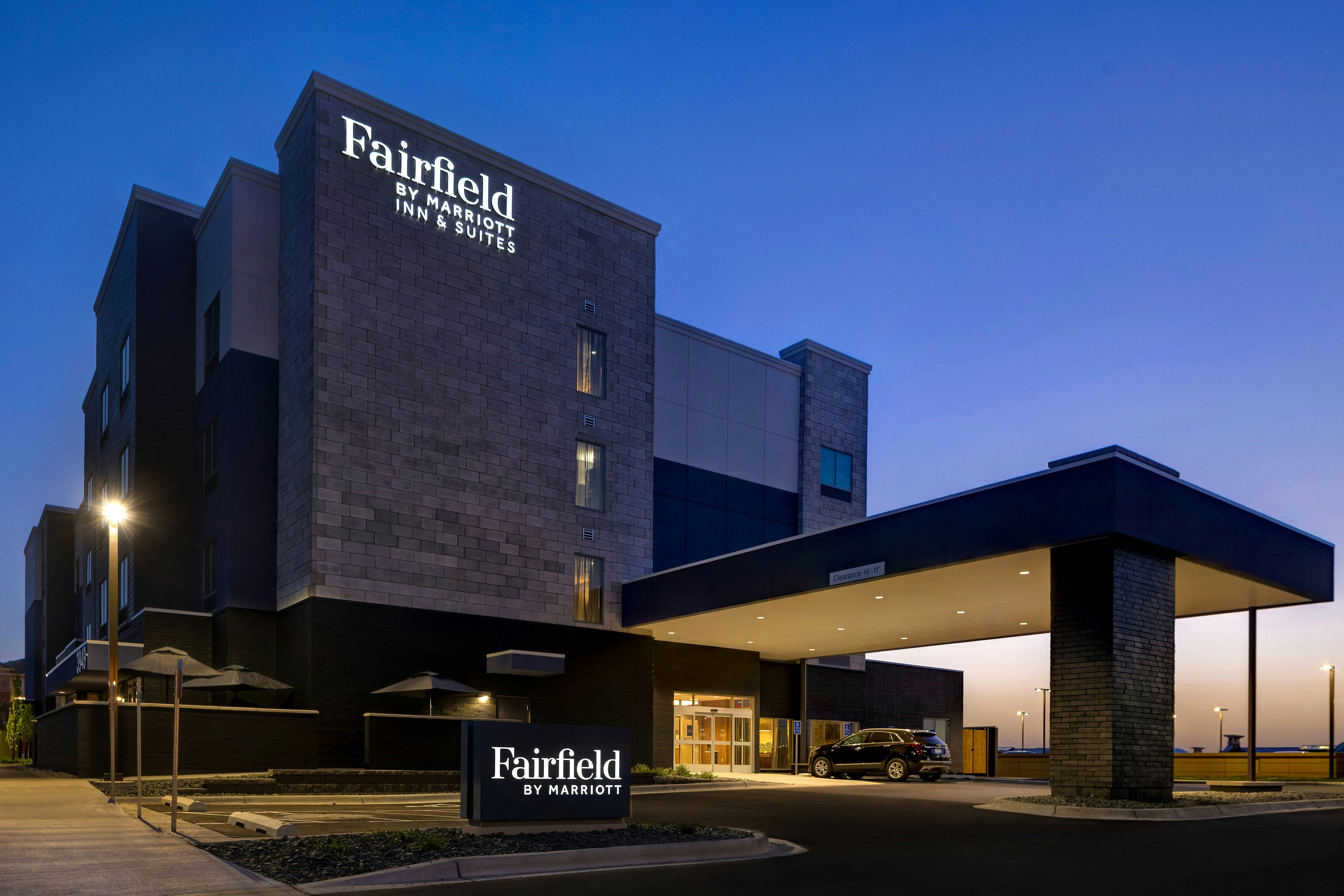 Fairfield Inn & Suites by Marriott St. Paul Eagan 2/19