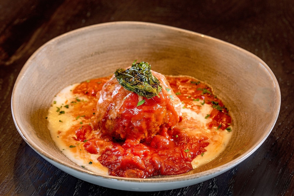 The Artisan at Tuscan Village, Salem, a Tribute Portfolio Hotel 11/50