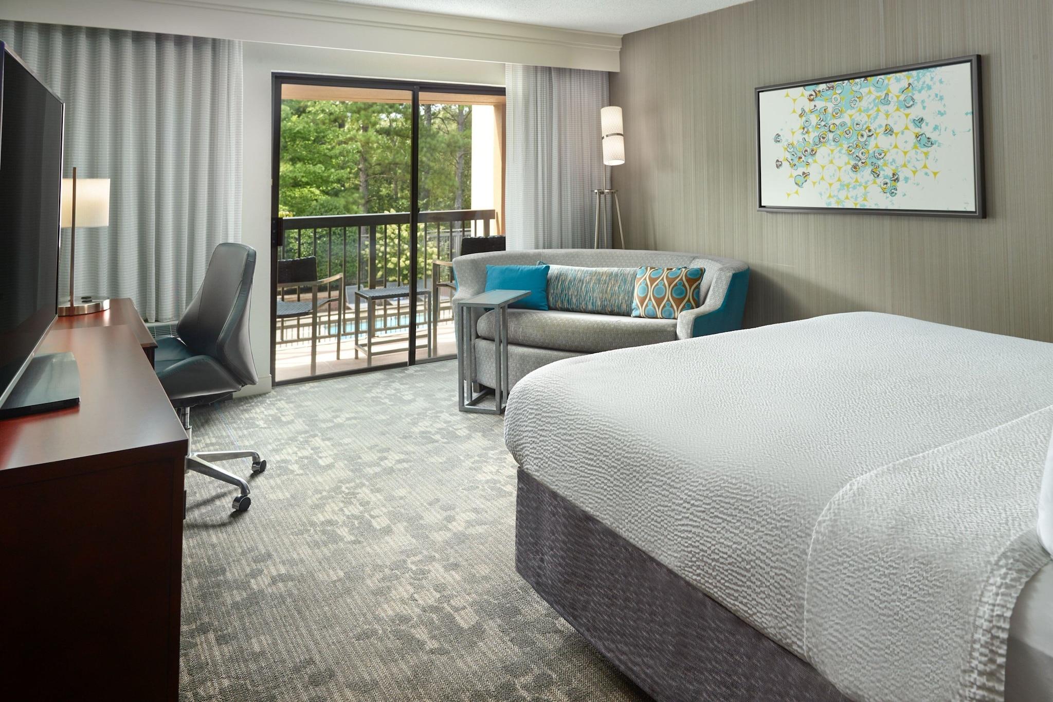 Room at Courtyard Alpharetta Atlanta, ALPHARETTA - GA
