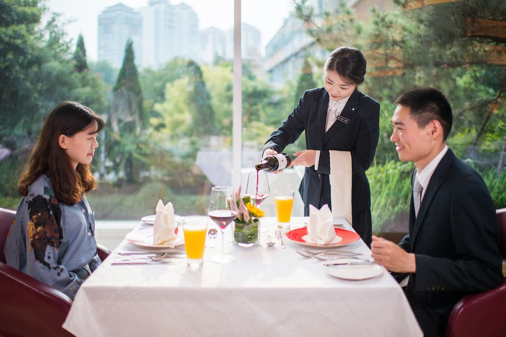 Pullman Linyi Lushang 35/49